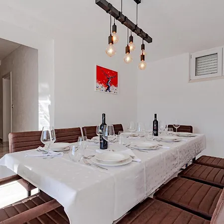 Ferienhaus Awesome In With House Sea View *
